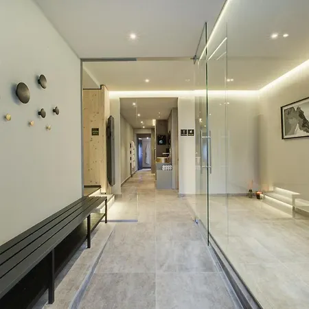 Cheserys, Alpes Travel, Les Praz Sleeps 2-4 * Σαμονί